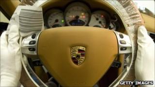 Porsche steering wheel