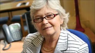 Dr Elizabeth Sidwell