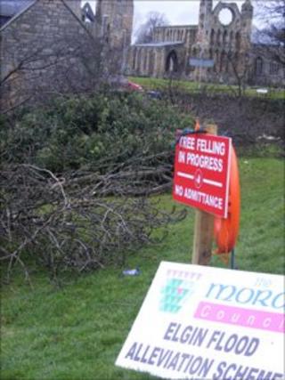 Flood defence work begins in Elgin