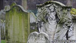 Gravestones in Bunhill Fields