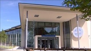 Outpatients unit opens at Royal Orthopaedic Birmingham - BBC News