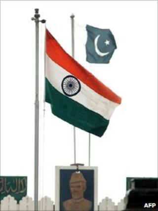 India and Pakistan flags