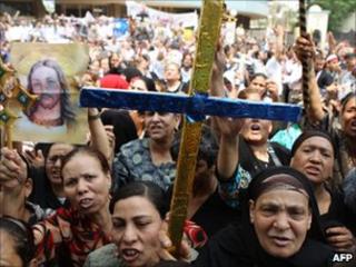 Coptic Christians protest against attacks by Muslims in Cairo (15 May 2011)