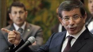 Turkish Foreign Minister Ahmet Davutoglu, Benghazi (3 July 2011)