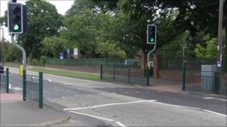 Crossing outside Fairways Primary School in Leigh-on-Sea