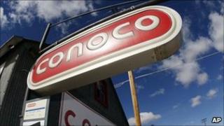 Rococo service station
