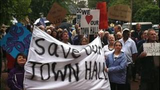 Town Hall protests in Brentwood