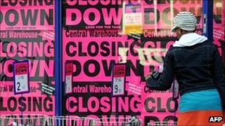 Shop advertising a closing down sale