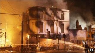 Images Riot-hit Reeves furniture store in Croydon resumes trading - BBC News 2 Images Riot-hit Reeves furniture store in Croydon resumes trading - BBC News 2