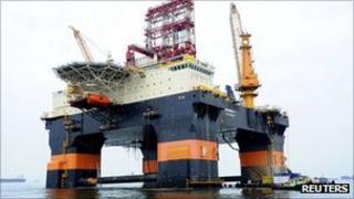 Oil rig