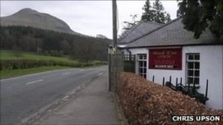 Beech Tree Inn. Pic Copyright Chris Upson and licensed for reuse under Creative Commons Licence
