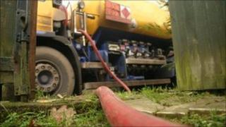 Fuel oil delivery