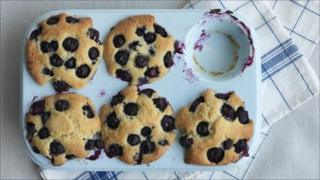 Paul Hollywood's blueberry muffins