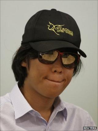 Student Aekawit Thongdeeworakul during a news conference at the Ministry of Information and Communication Technology in Bangkok on 5 Oct