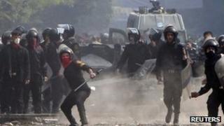 Riot police in Cairo Tahrir Square 22 November 2011