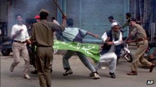 Protests in Indian-administered Kashmir in 1999