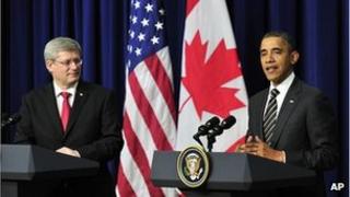 Canadian PM Stephen Harper (l) with US President Barack Obama