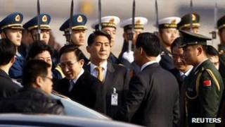 South Korean President Lee Myung-bak arriving at Beijing airport on 9 January, 2012