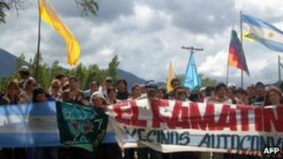 Protesters at the Famatina project