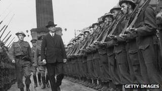 Eamon de Valera inspects the Irish Army