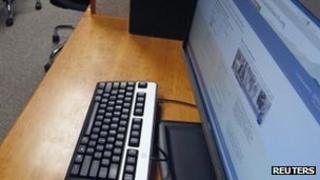 Computer (February 2012)