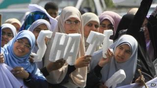 Supporters of Khairat al-Shater - 5 April