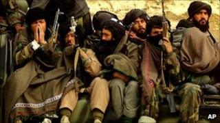 Taliban fighters defecting to the Northern Alliance in 2001