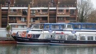 Thames River Cruise boats