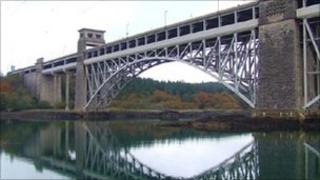 Pont Britannia