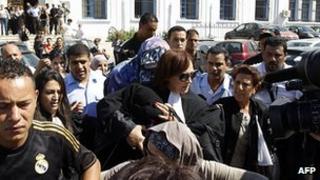 Demonstration outside courthouse in Tunis, 2 Oct 12