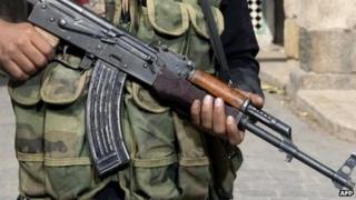 (File photo) A Syrian rebel in Aleppo