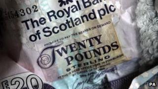 A RBS £20 notes
