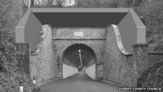 Mock-up of extended hood at Beaminster Tunnel