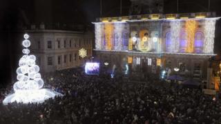 ipswich s new look christmas tree sparks debate bbc news ipswich s new look christmas tree sparks debate bbc news