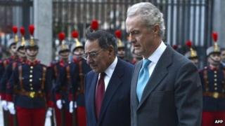 US Secretary of Defense Leon Panetta (centre) with Spanish Defence Minister Pedro Morenes Eulate in Madrid, Spain 15 January 2013