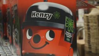 Henry cleaner