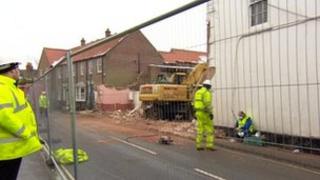 Collapsed wall in Keldgate