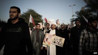 Wefaq leader Sheikh Ali Salman leads protest march Jan 2013