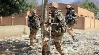French soldiers running in Gao, Mali 21 February 2013