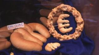 Euro symbol made out of bread