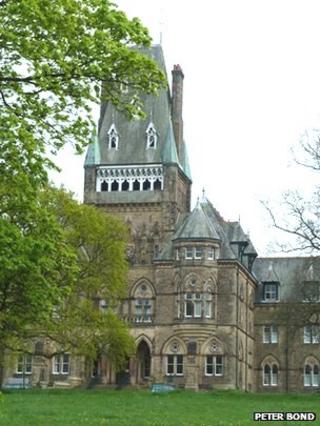 Jamea Al Kauthar Islamic High School for Girls in Lancaster