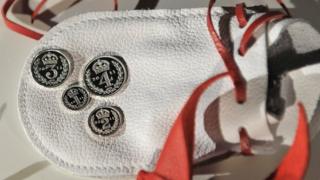 A purse with Maundy money
