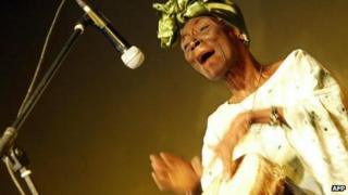 Taarab star Bi Fatuma Binti Baraka, popularly known as Bi Kidude, performs during a show in Nairobi, Kenya 13 October 2006