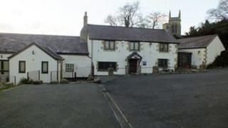 Tafarn Tyn y Capel