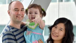 Hannah with her mum and dad