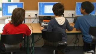 children at computers