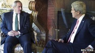 US Secretary of State John Kerry and Jordanian Foreign Minister Nasser Judeh in Rome, 9 May 2013