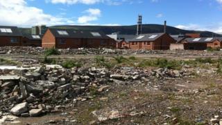 The site is the former Ulster Weavers' factory at Maldon Street off the Donegall Road.