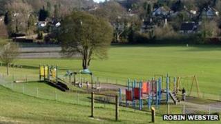 Whyteleafe recreational ground (Photo by Robin Webster)