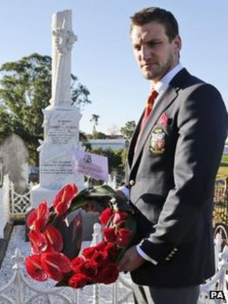 Sam Warburton